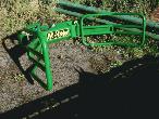 McHALE R5 Round Bale Handler